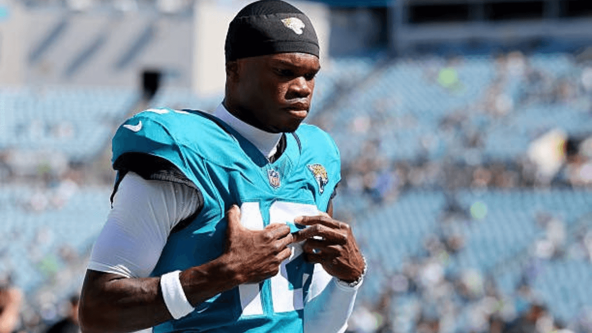 Breaking: Travis Hunter Injury Nightmare – Jaguars Phenom Out 4+ Games!